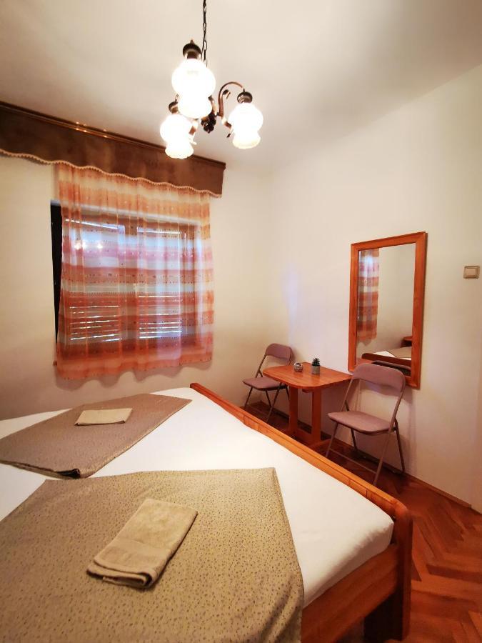 Rooms Silvana อูมัค ภายนอก รูปภาพ